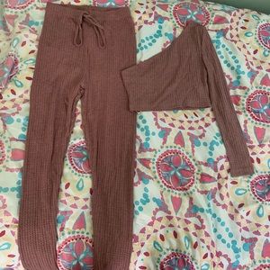 Lounge set top and bottom